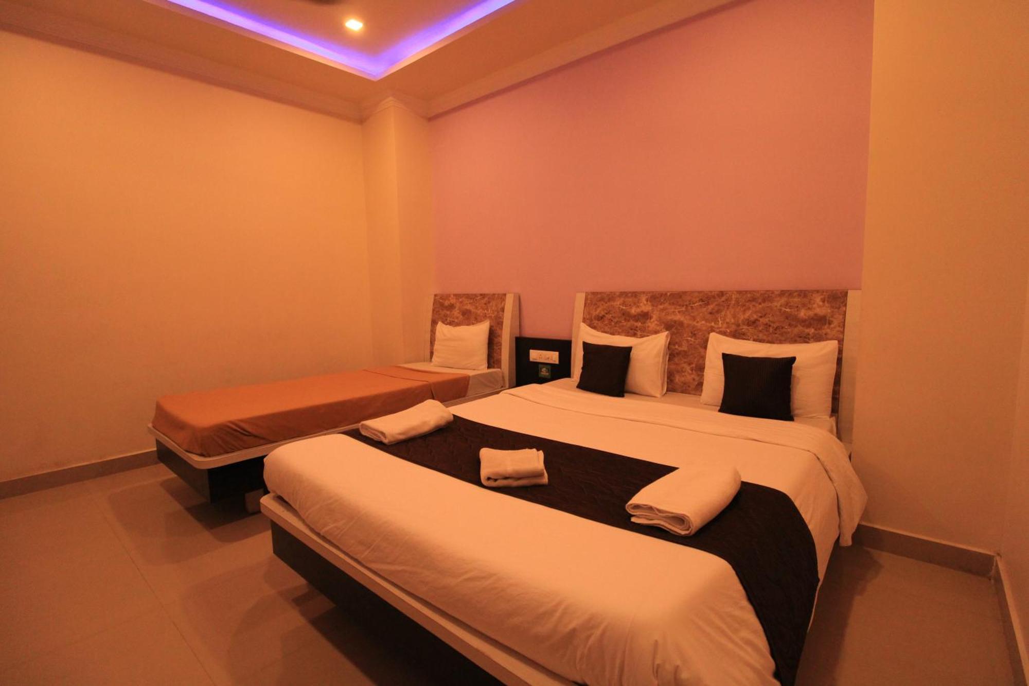 Bouvana Residency Pondicherry Exterior foto